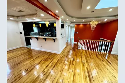 62 Walnut Road, Inwood, NY 11096 - Photo 6