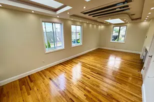 62 Walnut Rd, Inwood, NY 11096 - Photo 10