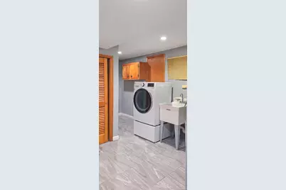 2104 157th Street, Whitestone, NY 11357 - Photo 18