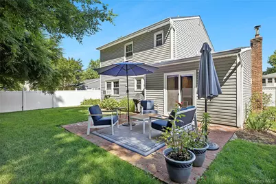 17 Harmony Lane, Glen Cove, NY 11542 - Photo 18