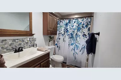 132 13th Avenue, Holtsville, NY 11742 - Photo 16