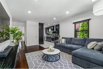38 Bayview Terrace, Manhasset, NY 11030 - Photo 16