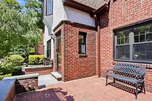 38 Bayview Terrace, Manhasset, NY 11030 - Photo 6