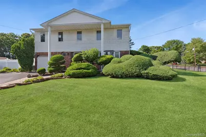 27 Spacecraft Lane, Hauppauge, NY 11788 - Photo 42