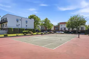 4-25 Schorr Dr, College Point, NY 11356 - Photo 22