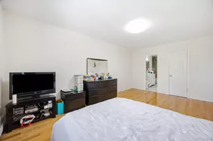 4-25 Schorr Dr, College Point, NY 11356 - Photo 12