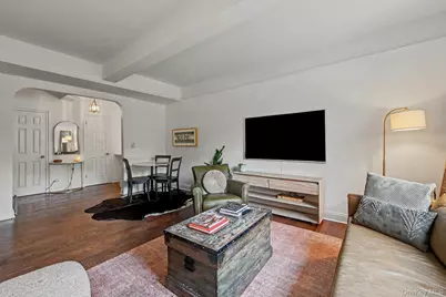 192 Garth Road #TM, Scarsdale, NY 10583 - Photo 4