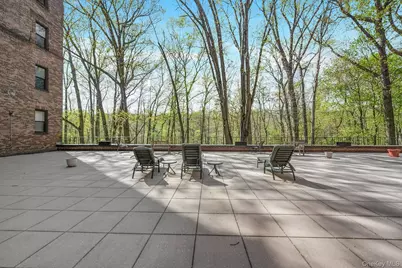 143 Garth Road #1J, Scarsdale, NY 10583 - Photo 24