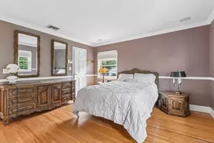 150 High St, East Williston, NY 11596 - Photo 10