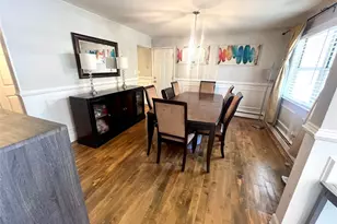 2 Peters Ln, Port Jefferson Station, NY 11776 - Photo 10