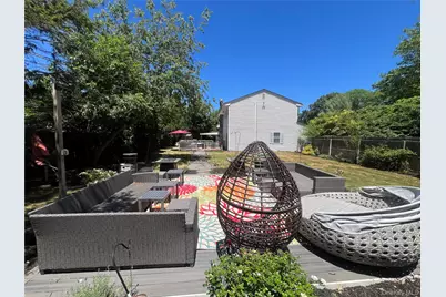 2 Peters Lane, Port Jefferson Station, NY 11776 - Photo 6