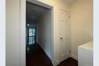 119-30 Poppenhusen Avenue, College Point, NY 11356 - Photo 6