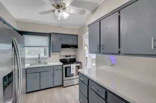 1602 Noble St, East Meadow, NY 11554 - Photo 10