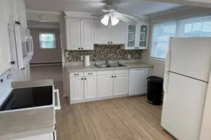 476 Bernard St, East Meadow, NY 11554 - Photo 12