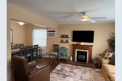 476 Bernard Street, East Meadow, NY 11554 - Photo 8