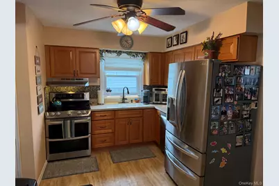 476 Bernard Street, East Meadow, NY 11554 - Photo 6