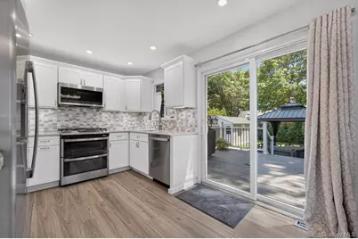 38 Oakwood Street, Greenlawn, NY 11740 - Photo 10