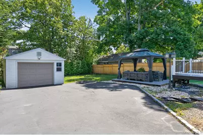 38 Oakwood Street, Greenlawn, NY 11740 - Photo 28