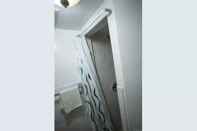 17133 104th Avenue, Jamaica, NY 11433 - Photo 18