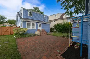 2683 Hewlett Ln, Bellmore, NY 11710 - Photo 22