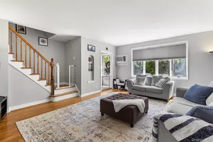 61-59 81st St, Middle Village, NY 11379 - Photo 2