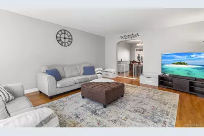 6159 81st Street, Middle Village, NY 11379 - Photo 4
