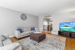 61-59 81st St, Middle Village, NY 11379 - Photo 4