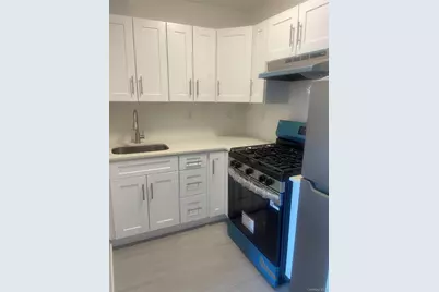 671 Bronx River Road #4G, Yonkers, NY 10704 - Photo 6