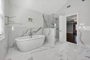 84 Choir Ln, Westbury, NY 11590 - Photo 16
