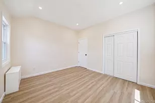 530 Washington Ave, West Hempstead, NY 11552 - Photo 22