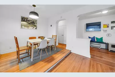 7615 35th Avenue #4E, Jackson Heights, NY 11372 - Photo 6