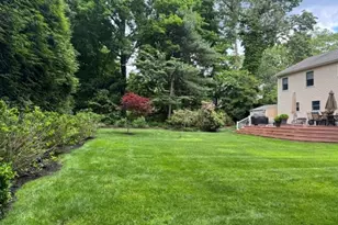 41 Shady Ln, Huntington, NY 11743 - Photo 30