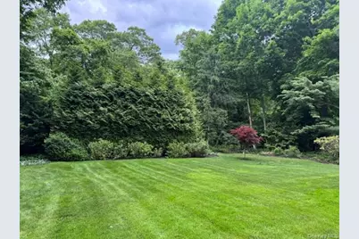 41 Shady Lane, Huntington, NY 11743 - Photo 32