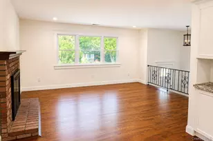 32 Groveland Park Blvd, Sound Beach, NY 11789 - Photo 6
