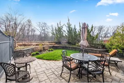 1 Christie Place #207E, Scarsdale, NY 10583 - Photo 16