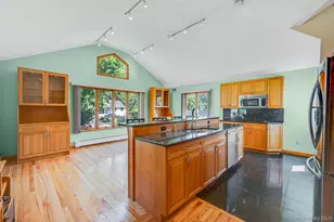 158 St Nicholas Ave, Smithtown, NY 11787 - Photo 6
