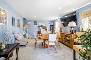 4 Nassau Blvd, Malverne, NY 11565 - Photo 6
