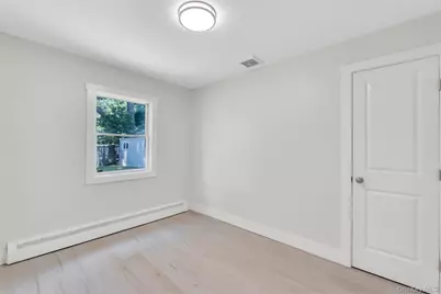 23 Kevin Lane, Bethpage, NY 11714 - Photo 16
