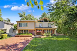 159 South Dr, New Hyde Park, NY 11040 - Photo 2