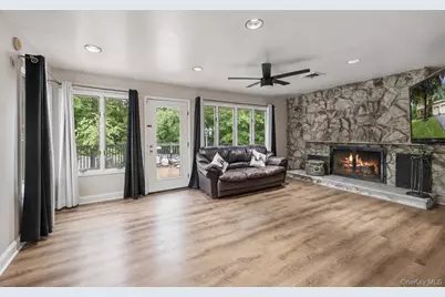 9 Amherst Road, New City, NY 10956 - Photo 14