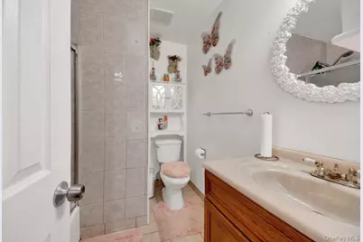51 Lorraine Terrace #224, Mount Vernon, NY 10553 - Photo 10
