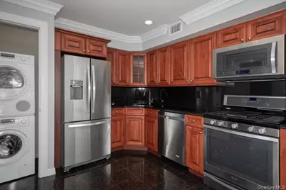 215 Tudor Lane #215, Middle Island, NY 11953 - Photo 2