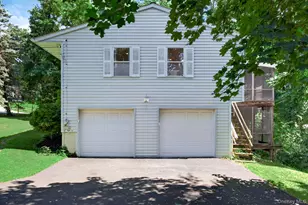 2 Verven Rd, Poughkeepsie, NY 12603 - Photo 8