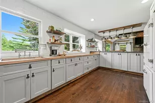 1850 Highland Rd, Cutchogue, NY 11935 - Photo 10