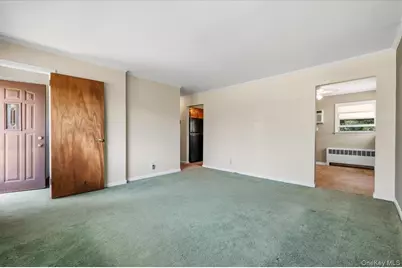 665 Dianne Street, Seaford, NY 11783 - Photo 6