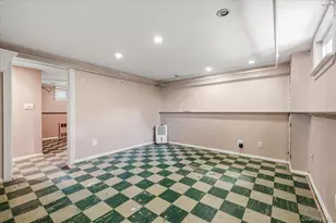 665 Dianne St, Seaford, NY 11783 - Photo 26