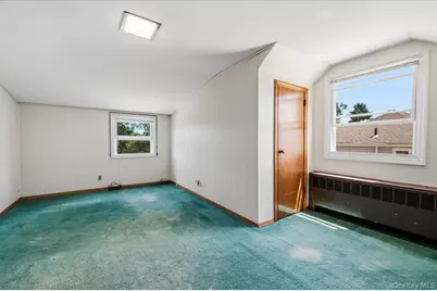 665 Dianne Street, Seaford, NY 11783 - Photo 18