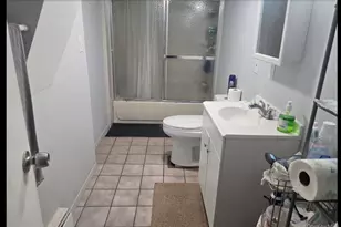 18 Cyprus Ave, Brentwood, NY 11717 - Photo 20