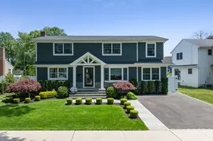 565 Kell Pl, Seaford, NY 11783 - Photo 26