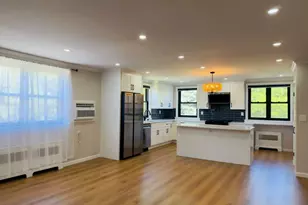 246-46 57th Dr, Douglaston, NY 11362 - Photo 14